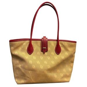Dooney & Bourke tote purse